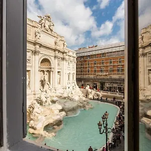  Casa vacanze Unique View Trevi Fountain Italia